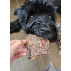 Натуральное лакомство для собак мясо молодого теленка сушеное кусочками 