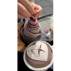 Игрушка для собак кекс Happy Peppy (Хэппи Пеппи) с отверстиями для корма