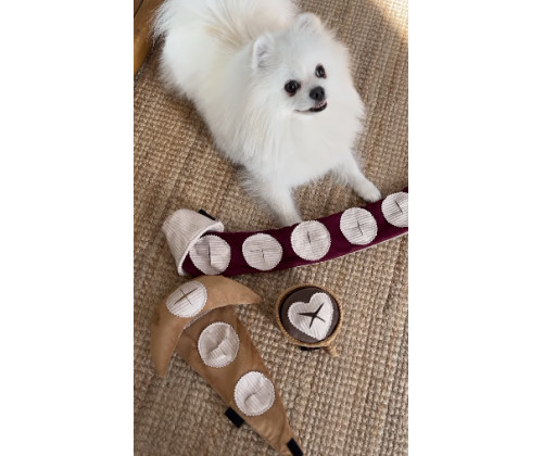 Игрушка для собак кекс Happy Peppy (Хэппи Пеппи) с отверстиями для корма Красный Игрушка для собак кекс Happy Peppy (Хэппи Пеппи) с отверстиями для корма Красный