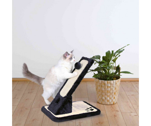 Когтеточка наклонная дощечка для кошек Trixie (Трикси) 30х42х40 см с игрушкой