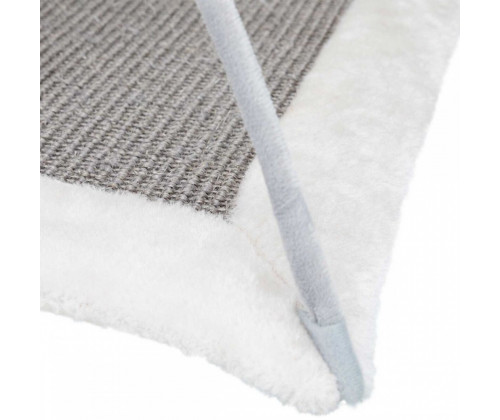 Игровой коврик для котов с когтеточкой Trixie (Трикси) 60х33х42 см