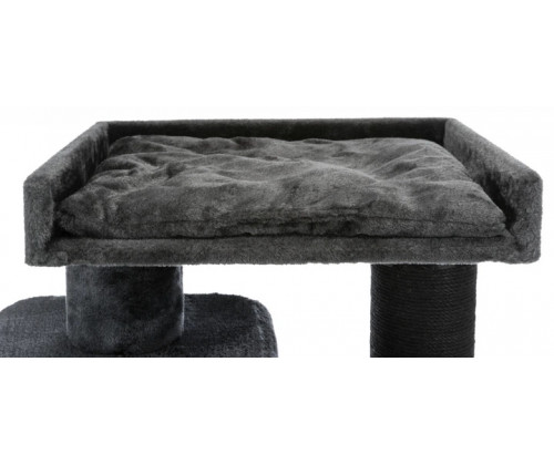 Домик с когтеточками для кошек Trixie Izan (Трикси) 70х50х122 см