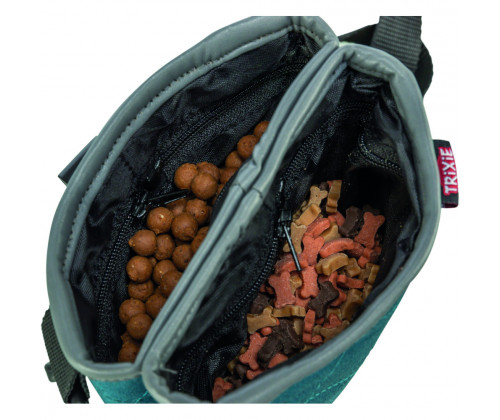 Сумочка для лакомства для собак Trixie Twin (Трикси) 15х18х2.5 см