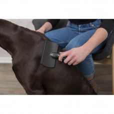 Щетка - пуходерка для собак и котов Trixie (Трикси) 12х20 см