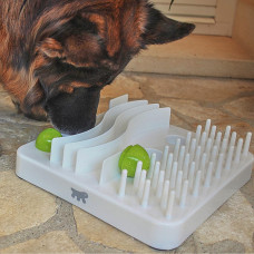 Інтерактивна іграшка для собак і кішок з тайниками для сухого корму Ferplast Explorer (Ферпласт Екксплорер)