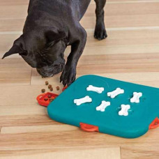 Интерактивная игрушка Казино головоломка для лакомств для собак Nina Ottosson Dog Casino (Нина Оттоссон)
