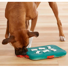 Интерактивная игрушка Казино головоломка для лакомств для собак Nina Ottosson Dog Casino (Нина Оттоссон)