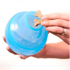 Суперміцна іграшка-диспенсер-м'яч для собак з отворами для корму Planet Dog Snoop (Планет Дог Шпіон)