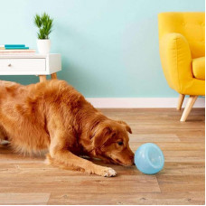 Суперміцна іграшка-диспенсер-м'яч для собак з отворами для корму Planet Dog Snoop (Планет Дог Шпіон)