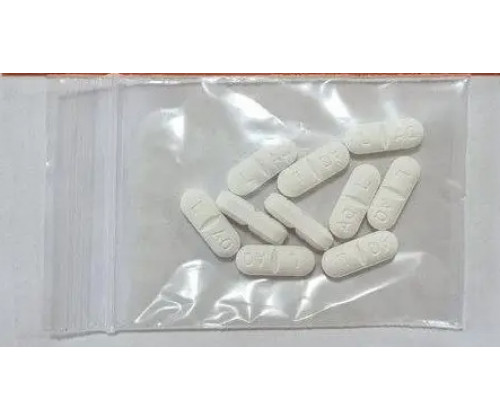 Apoquel by Zoetis (Апоквел Зоэтис) Препарат против зуда у собак при аллергии 3.6 мг. 10 таблеток 1 таблетка Apoquel by Zoetis (Апоквел Зоэтис) Препарат против зуда у собак при аллергии 3.6 мг. 10 таблеток 1 таблетка